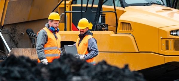 Protecting groundworkers at work with groundworker insurance